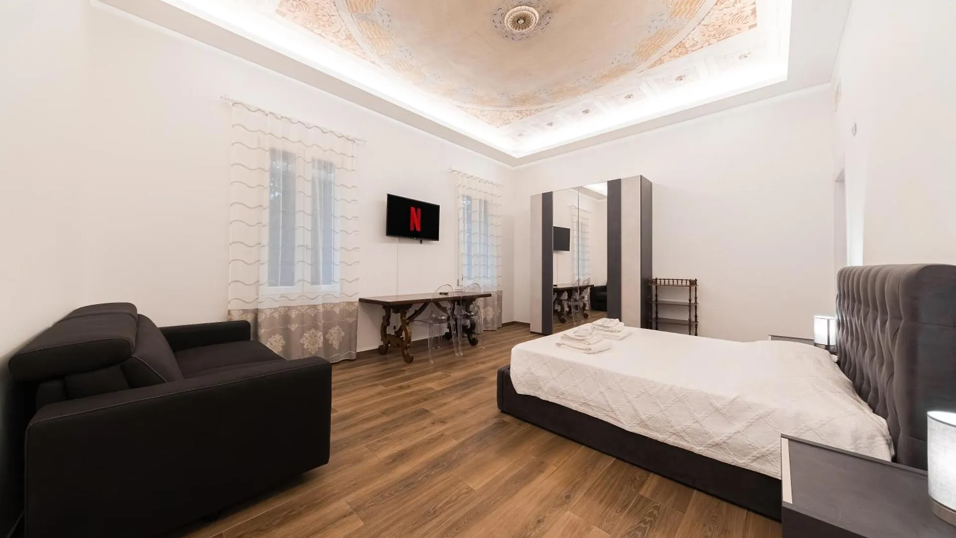 New - Venturini Suites In Bologna Centre